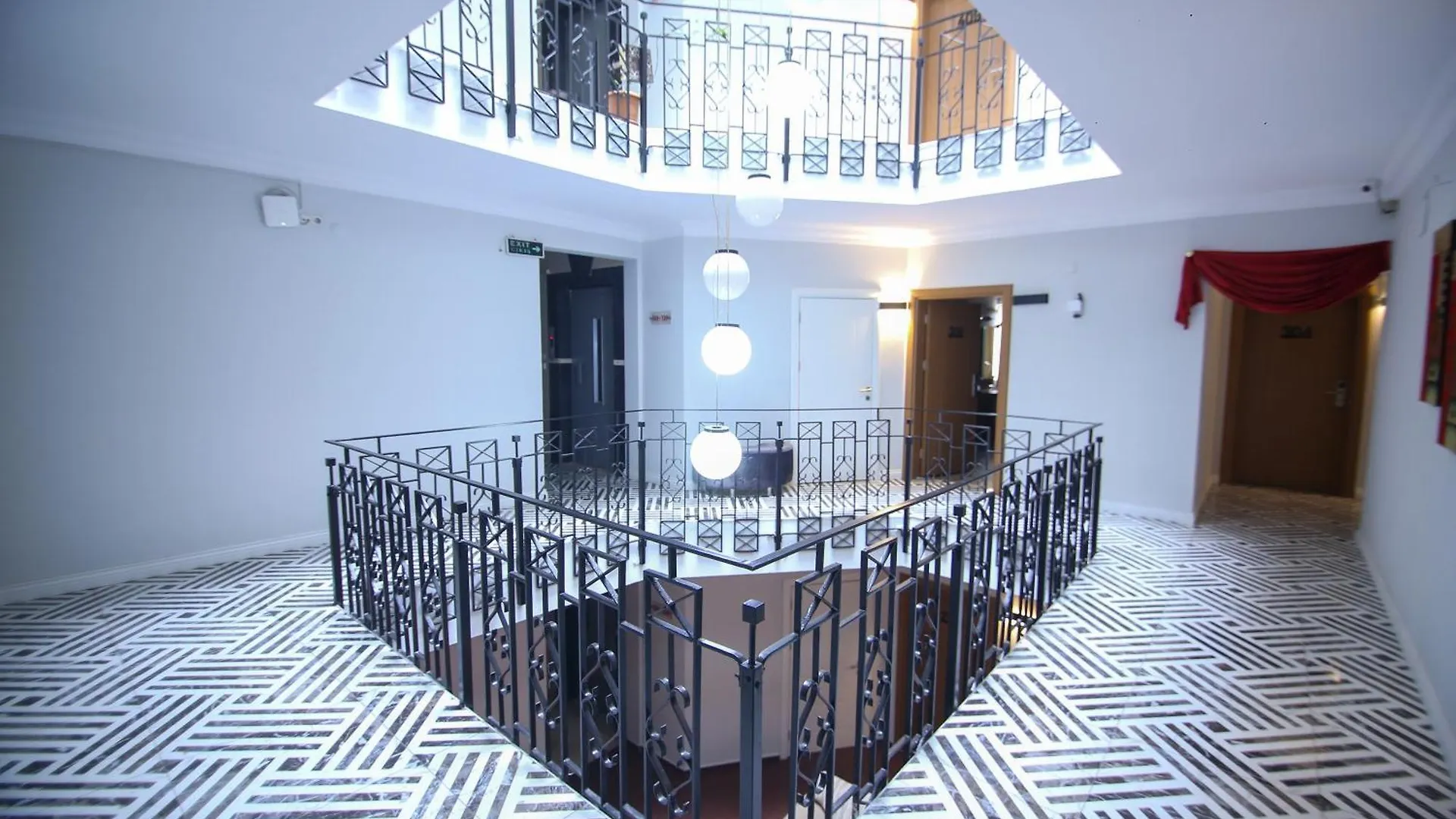 Cevik Palace Hotel Antalya 2*,