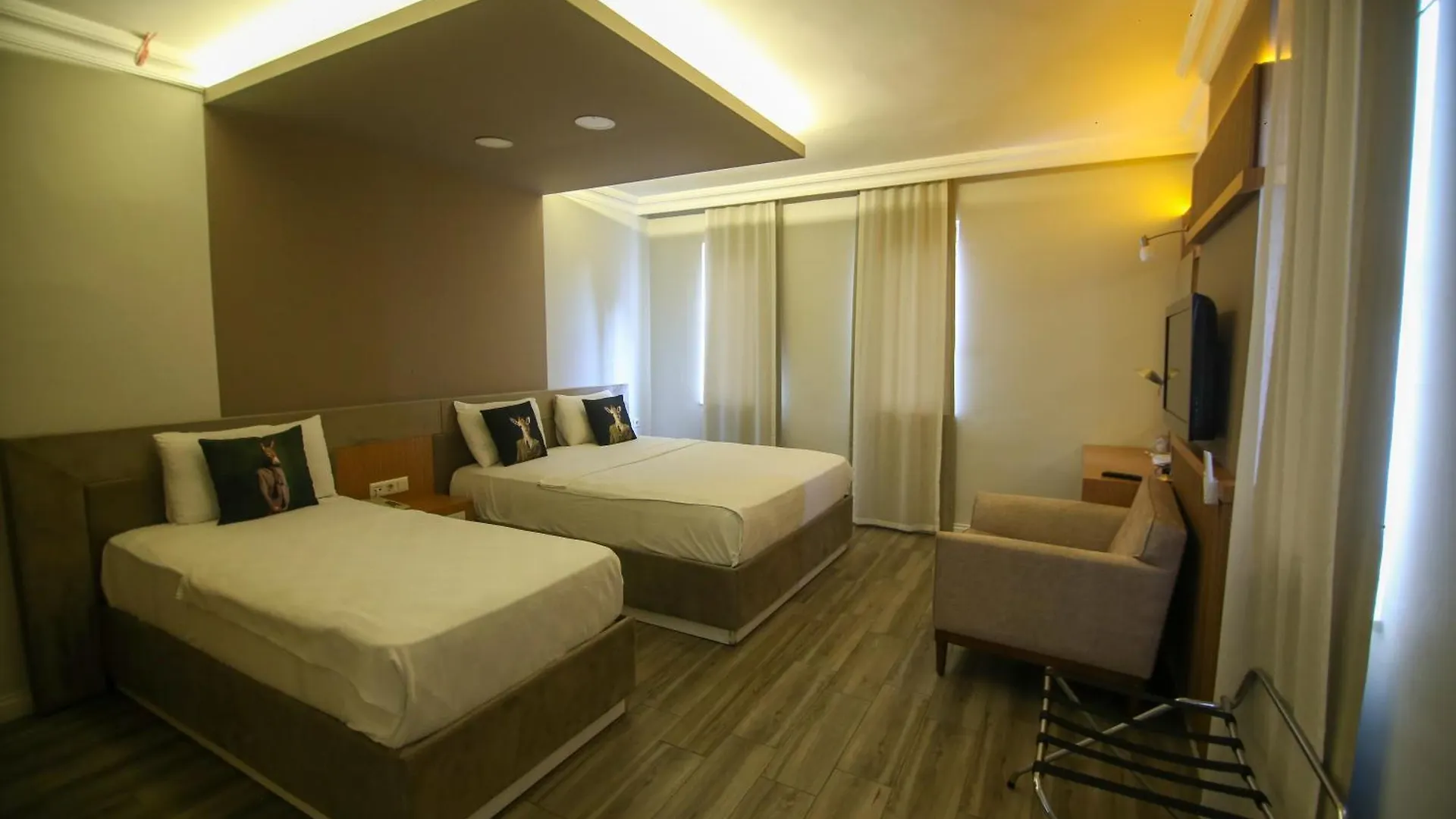 Cevik Palace Hotel Antalya