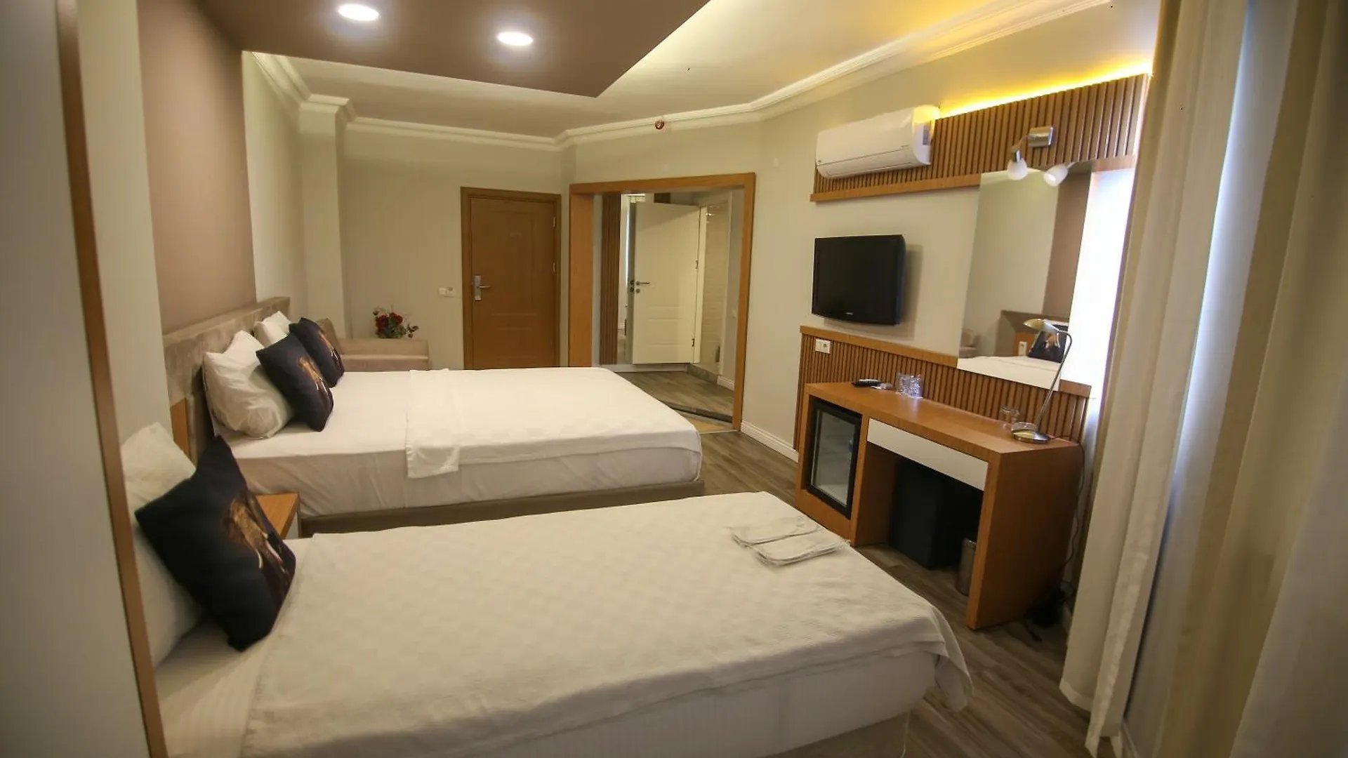 Cevik Palace Hotel Antalya 2*,  Turkey