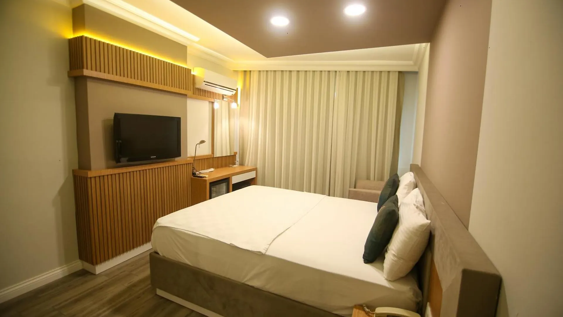 Cevik Palace Hotel Antalya 2*,  Turkey